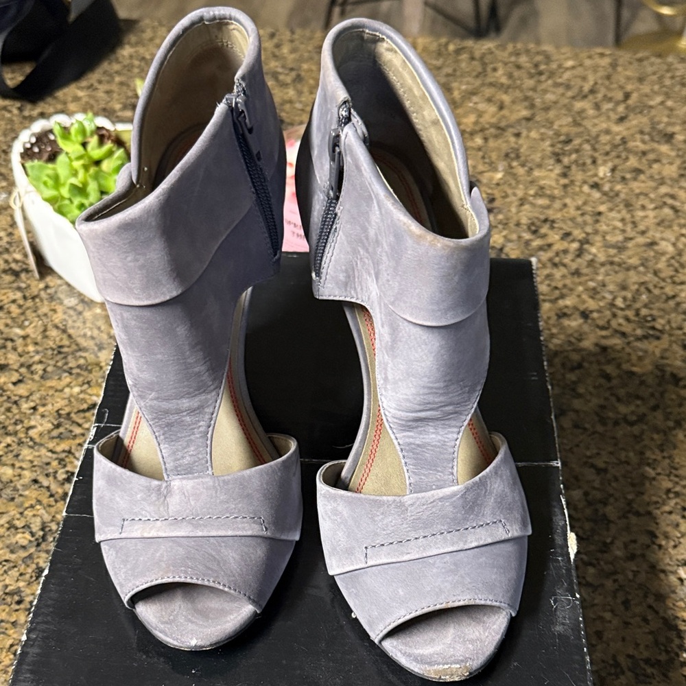 Miss Sixty Elegant Gray Heels